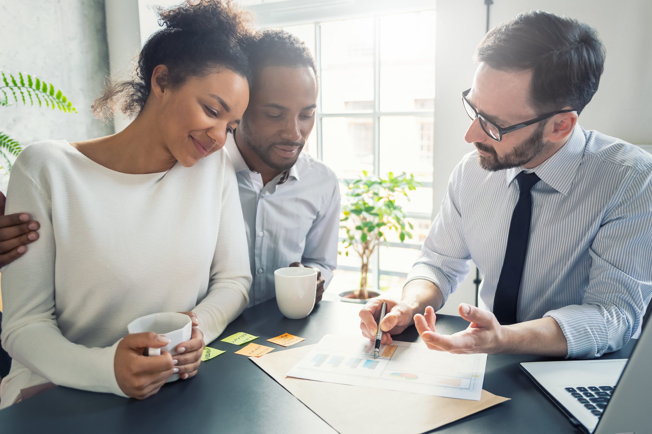 Tips para ser un mejor agente de seguros: hábitos y herramientas que sí funcionan